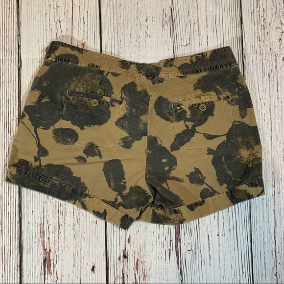 J Crew Chino Shorts - Picture 2 of 3